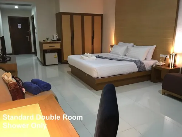 ห้องมาตรฐานเตียงคู่ 3