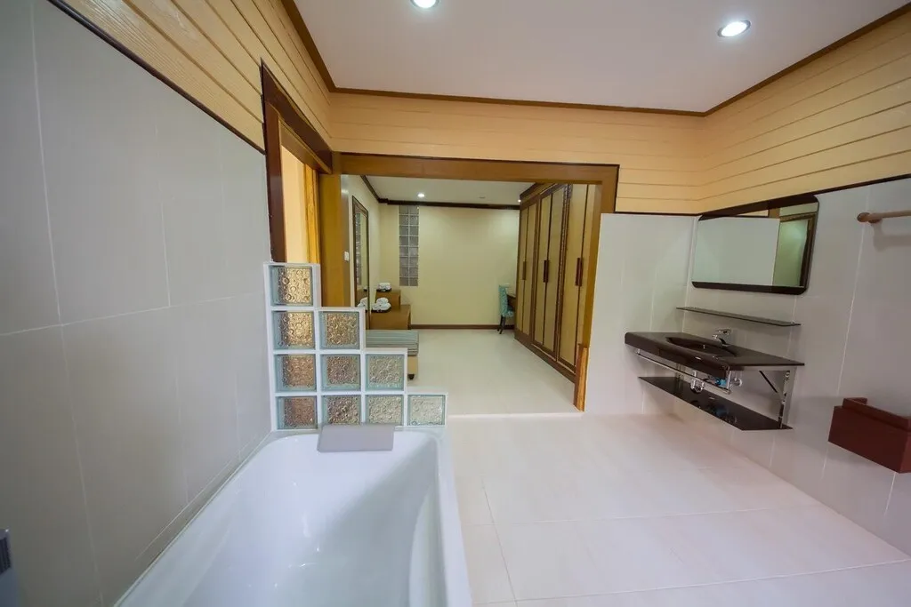 Royal Pool Villa 2